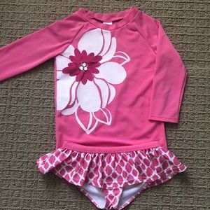 Gymboree Girls Swimsuit Rashguard set sz6